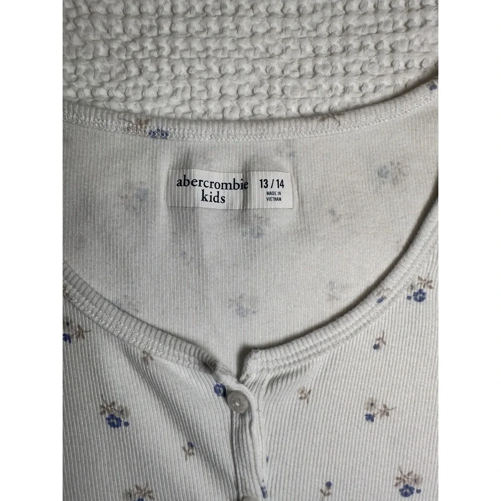 Abercrombie Kids Floral Ribbed Henley Top Ivory Blue Girls Size 13/14 Stretch